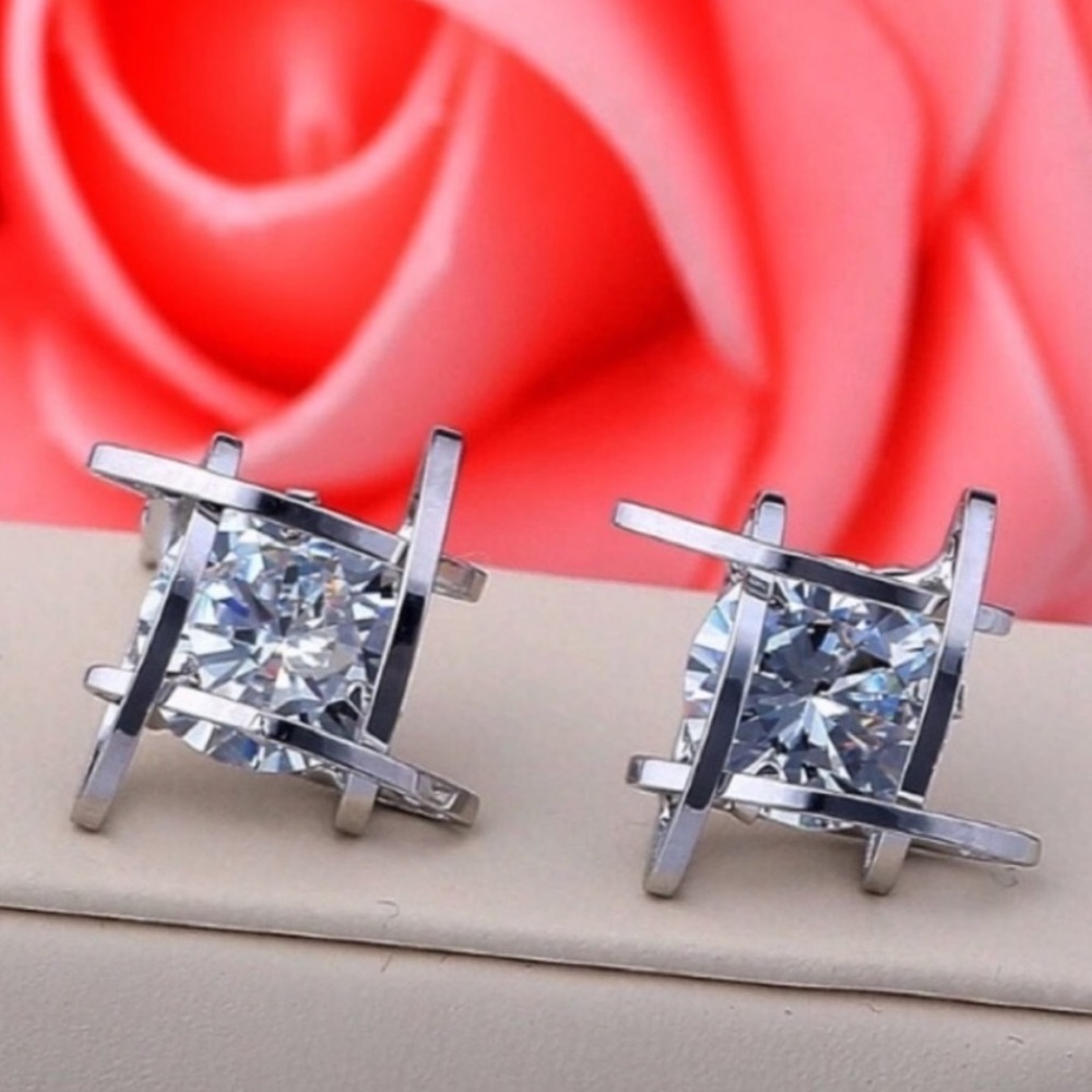 NEW SILVER 3D CAGE DIAMOND STUD EARRINGS - Picture 1 of 7